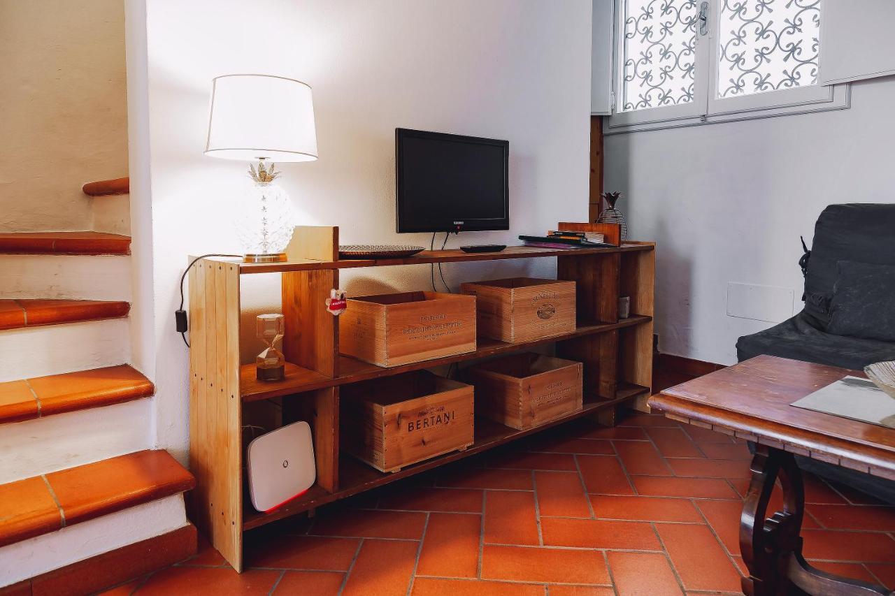 Borgo Pinti 49 * Florenz